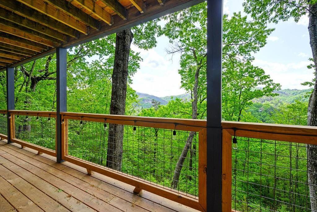 Chic Private Cabin W/ Epic Views & Amenities! Pigeon Forge Exterior photo