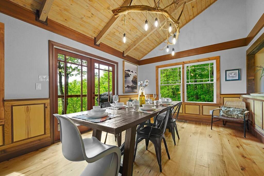 Chic Private Cabin W/ Epic Views & Amenities! Pigeon Forge Exterior photo