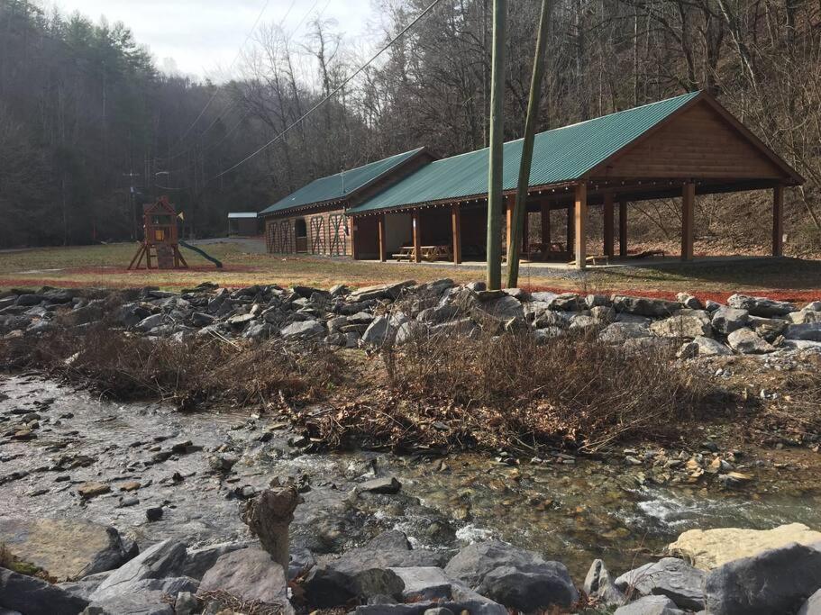 Chic Private Cabin W/ Epic Views & Amenities! Pigeon Forge Exterior photo