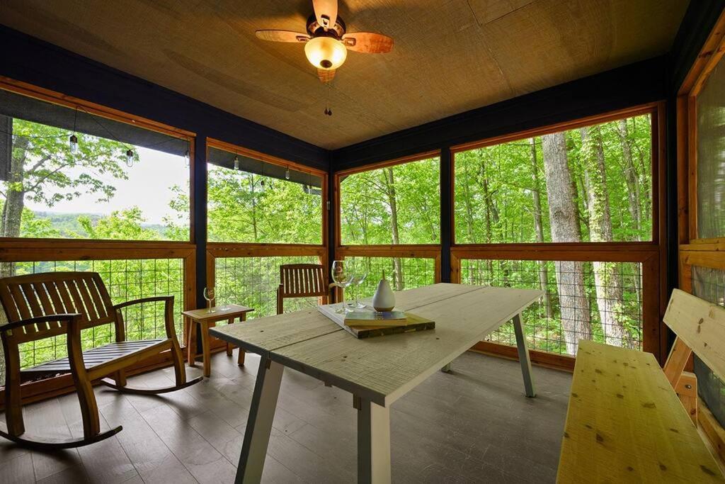 Chic Private Cabin W/ Epic Views & Amenities! Pigeon Forge Exterior photo